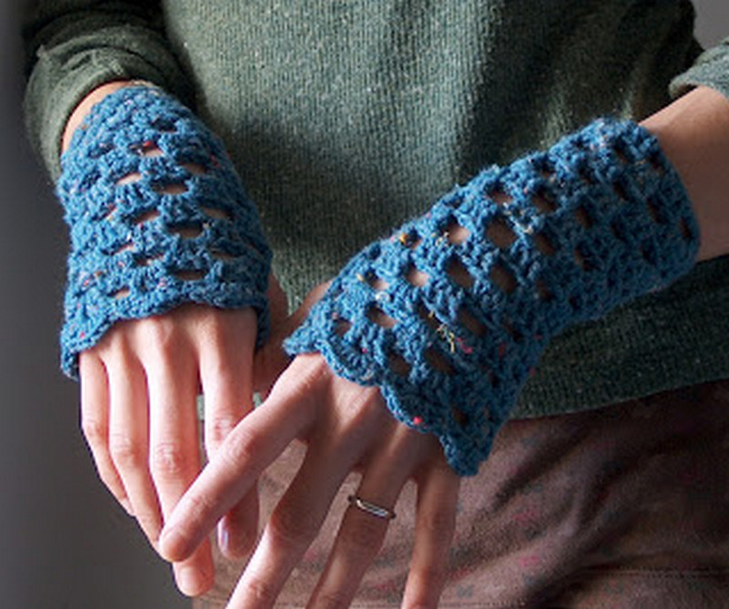 1 Crochet Openwork Handwarmers