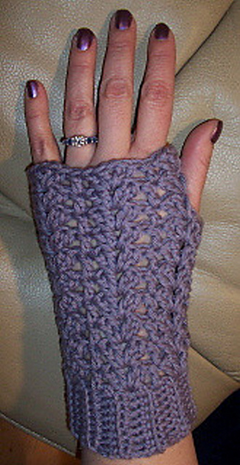 6 Easy Victorian Shell Mitts