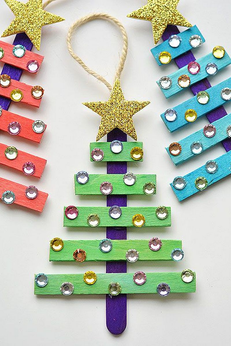 1 Glittering Popsicle Stick Christmas Trees