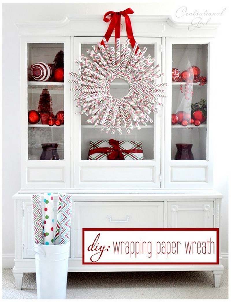 12 DIY Wrapping Paper Wreath