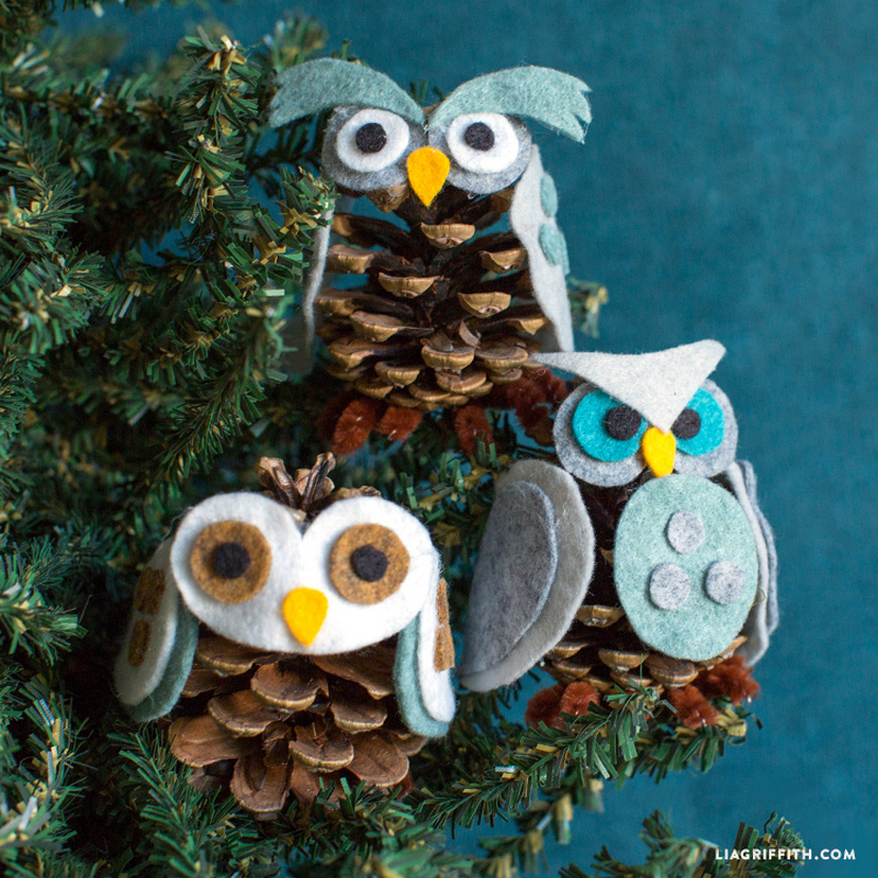 4 DIY Pinecone Owls