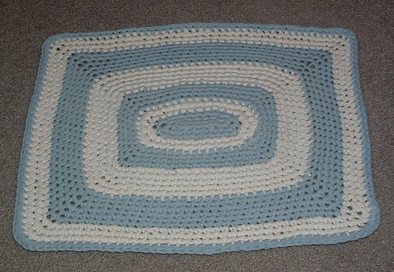 44 Blocking and Crocheting a T-Shirt Yarn Rug